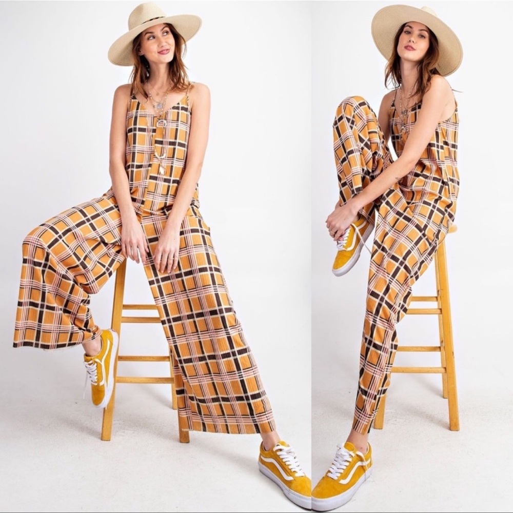 Unique and comfortable plaid Easel jumpsuit